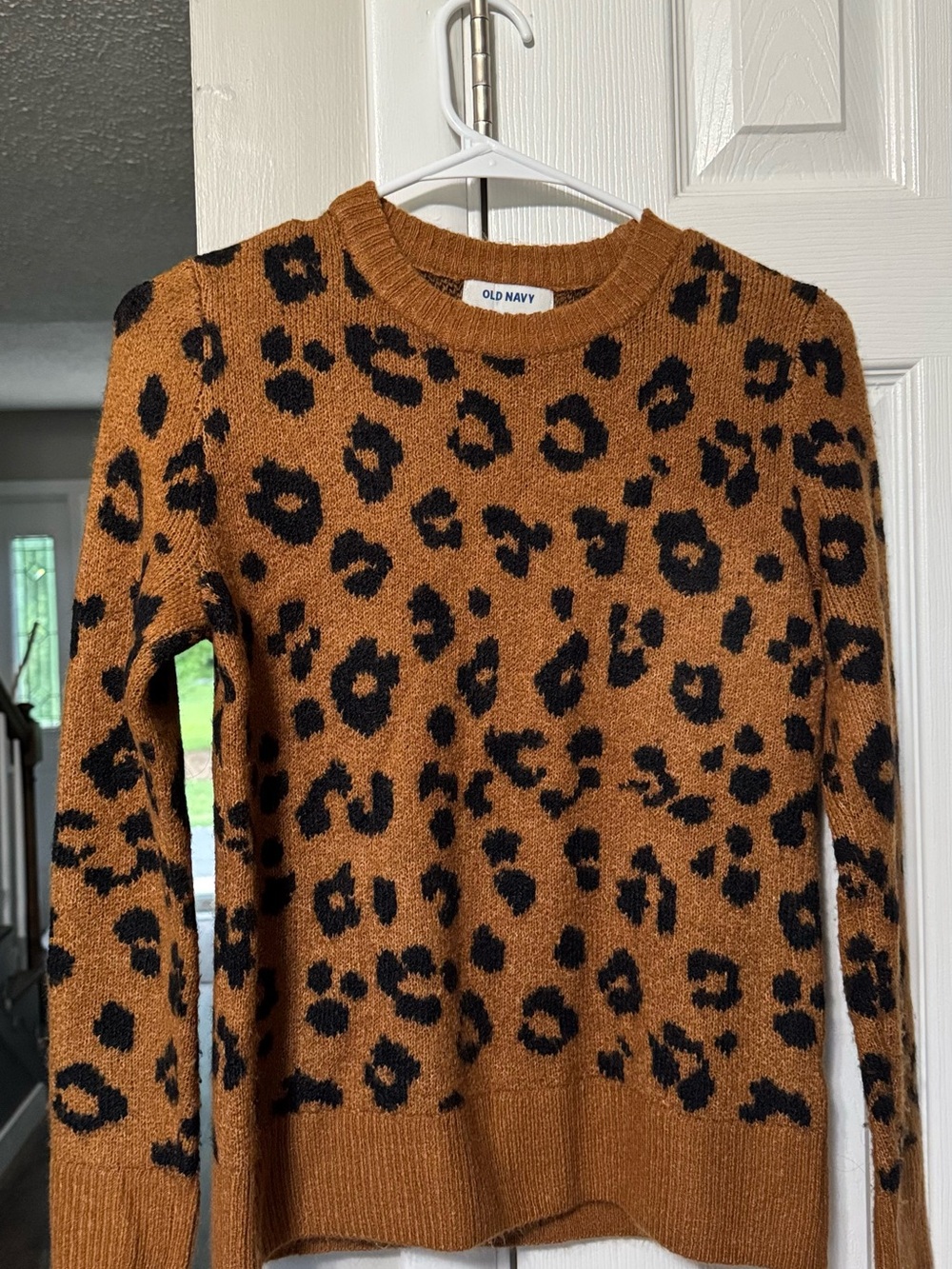 Old Navy Leopard-Print Crewneck Sweater - Brown and Black
